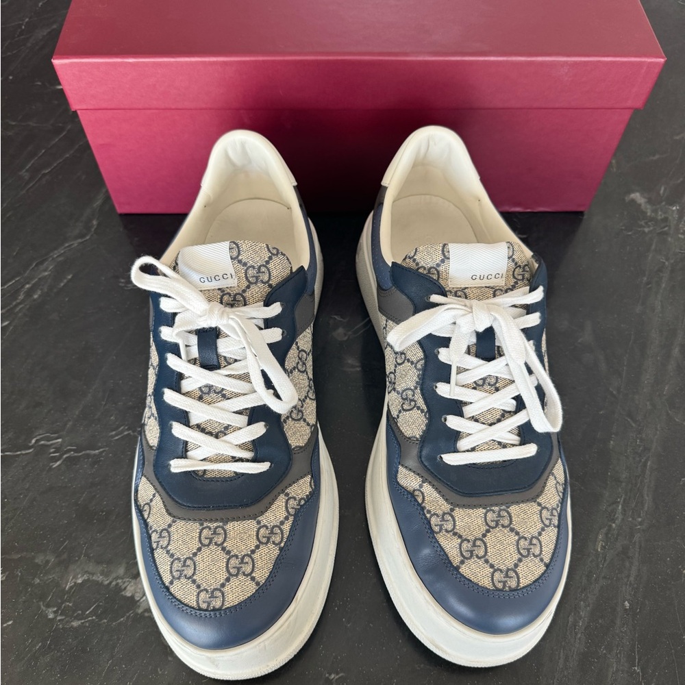 Gucci Navy and Cream Logo Sneakers